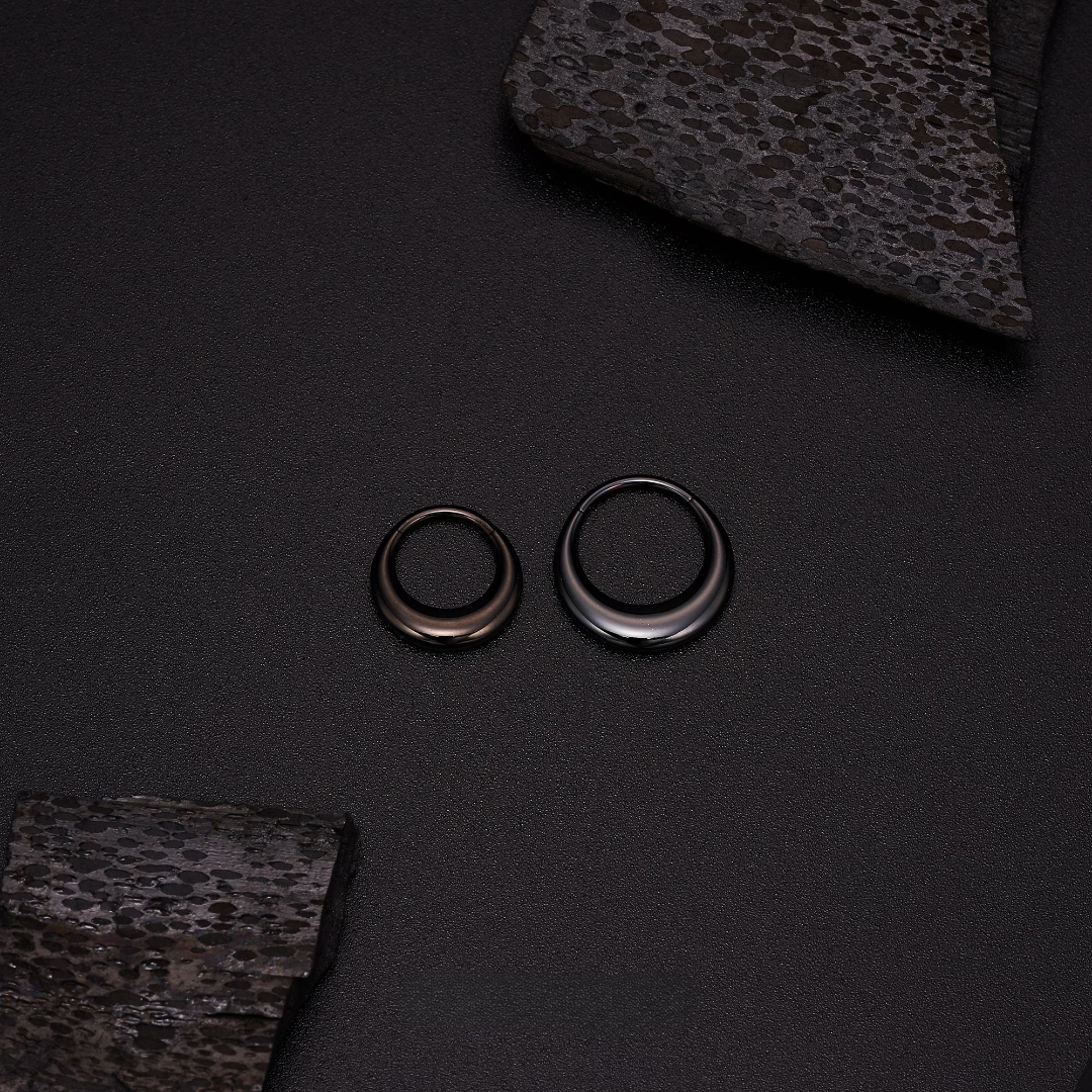 Lunar Bold Septum Clicker – Sculpted Shine for Unapologetic Style
